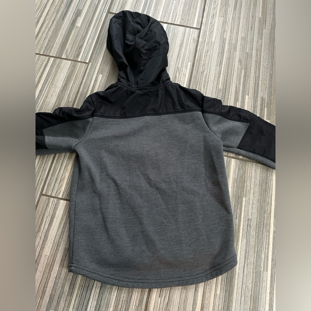 Under Armour track jacket XS EUC - Picture 5 of 5